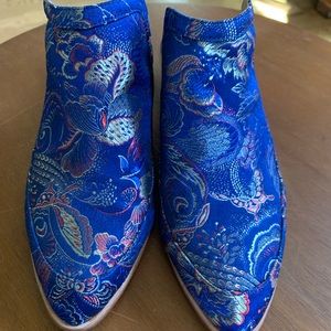 Super rare LuLaRoe mules.